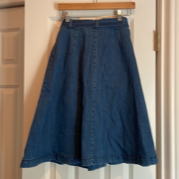 ModCloth heavy denim knee length a-line skirt with waist bow - Picture 2 of 4
